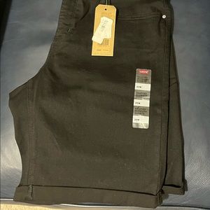 Levi’s Women Bermuda Jean shorts